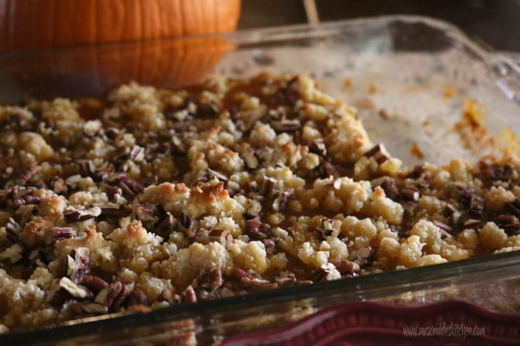 Pumpkin Crumb Cake (THM S, Low Carb)