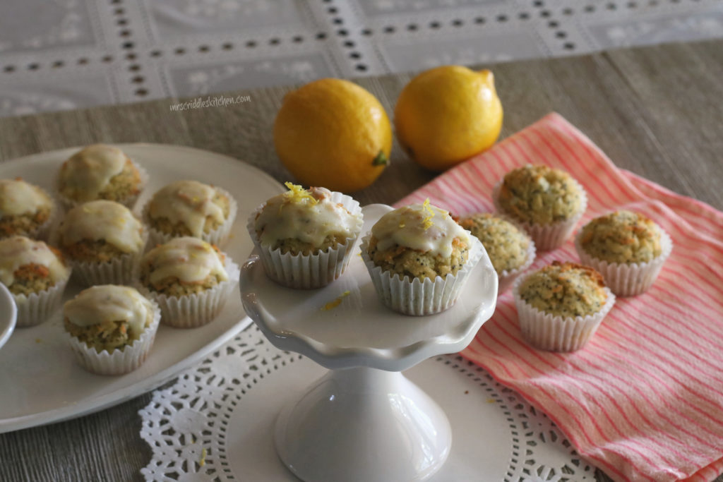 Lemon Poppy Seed Muffins (S)