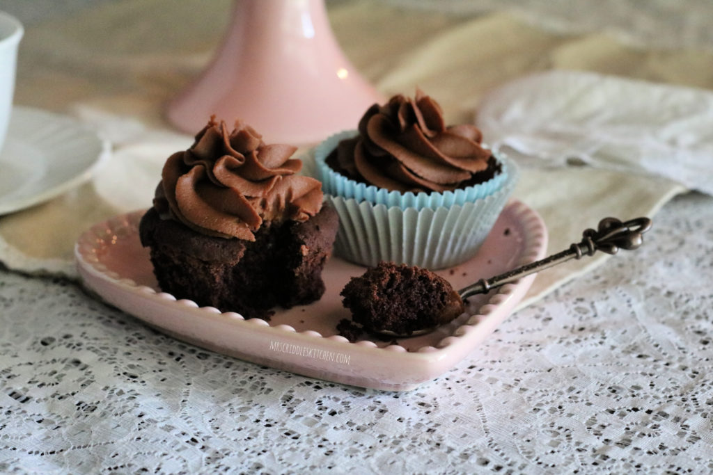 Chocolate Cupcakes (thm s, sugar free, low carb)