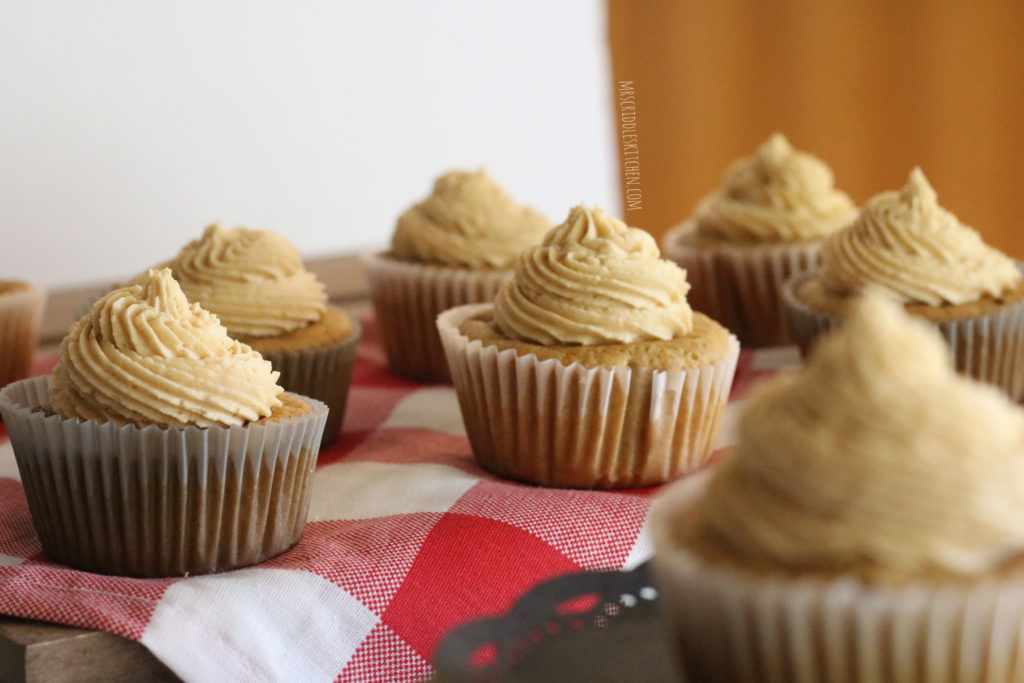 Peanut Butter & Jelly Cupcakes (THM S, Sugar Free, Low Carb)