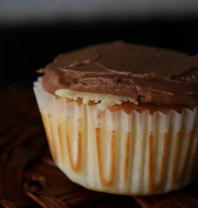 Low Carb Vanilla Cupcakes with Chocolate Buttercream